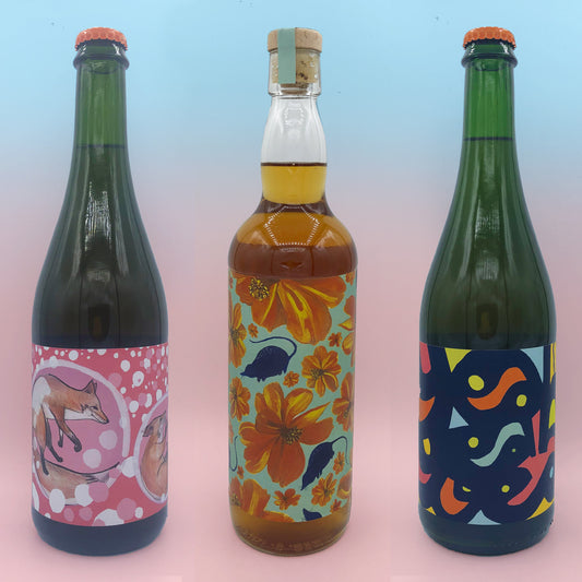 A naturally sweet mix (2x 75cl ciders, 1x 70cl pommeau)